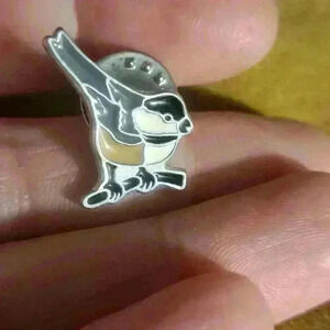 Bird  lapel pin